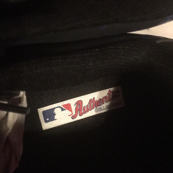 Under armour shoes - Picture 4 of 8